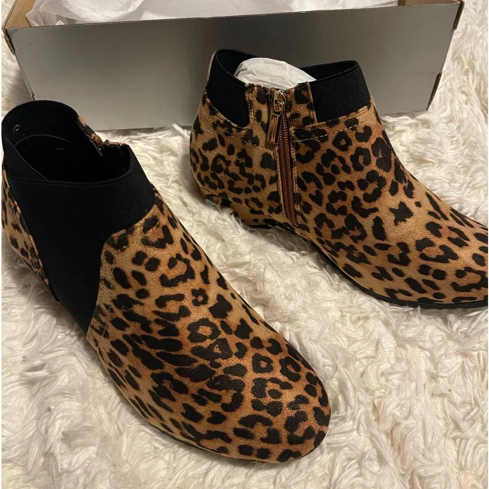 Cloudwalkers animal print Kiera ankle boot